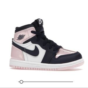 AIR JORDAN RETRO HIGH. WITH BOX